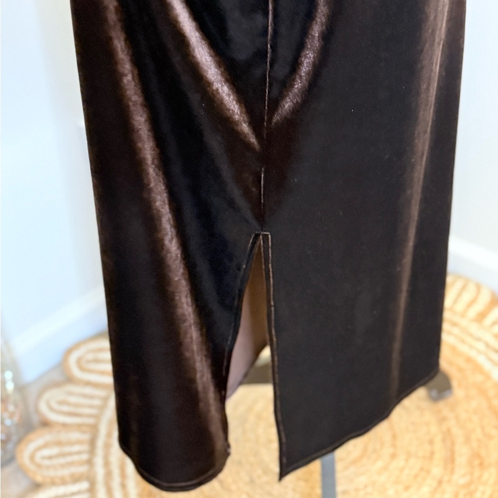 🌾 Rich Chocolate Brown Velvet Rabbit Rabbit Rabbit Maxi Dress - Picture 5 of 9